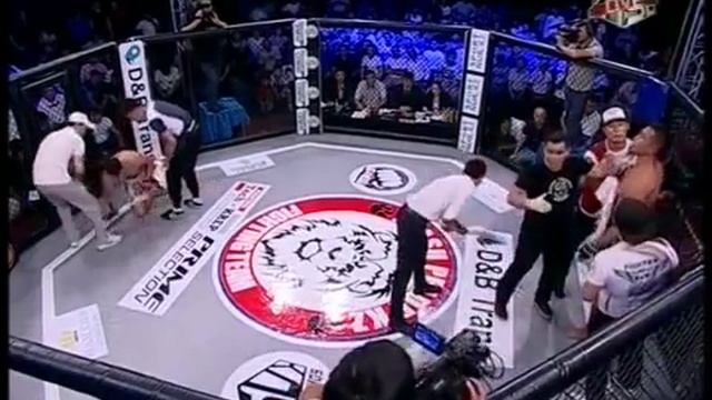 Uzak Sadyrbek uulu VS Evgenii «Metis» Egemberdiev смотреть онлайн