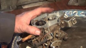AUDI-2 литра. Установка 73-ого Карбюратора Solex