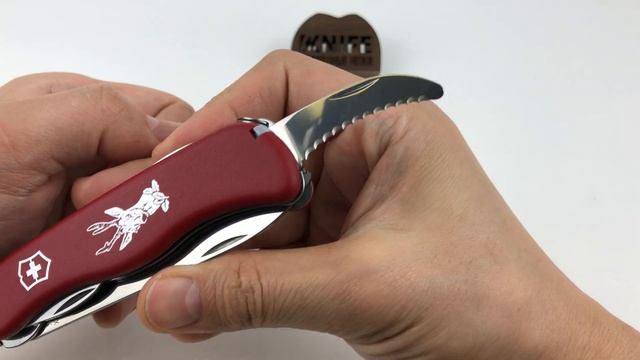 Нож "Hunter" Прокатная X50CrMoV15 Нейлон 0.8573 от Victorinox смотреть онлайн