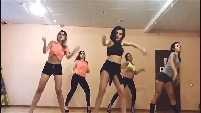 Класс High Heels | Обучение Go-Go в Воронеже | ZOLOTO Dance Studio