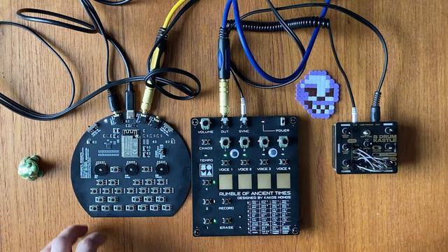 Soma ROAT + Bastl Kastle Drum + Wingie v1 jam смотреть онлайн