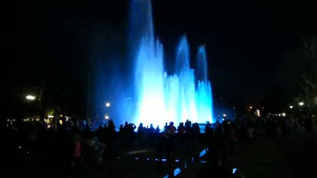 Краснодар, Фонтан на ул.Красной возле Авроры смотреть онлайн