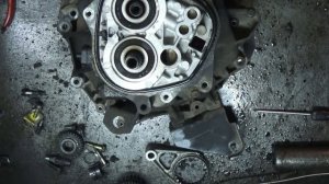 Мицубиши Каризма или Рено Лагуна. Ремонт коробки . Часть 2 .Советую посмотреть .