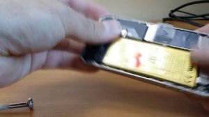 замена аккумулятора iphone 4