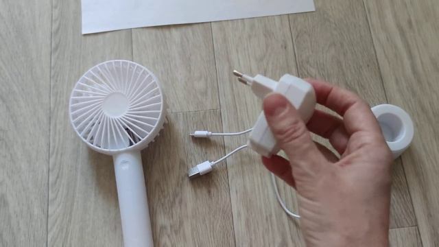 Ручной аккумуляторный вентилятор. смотреть онлайн