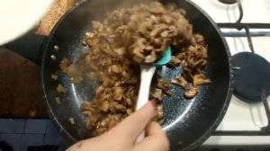 Куриные пальчики с грибной начинкой.