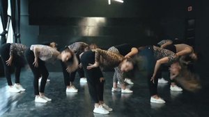 Bachata lady style by Dasha Evchenko 2020 (Ella baila sola) #bachata#ladystyle