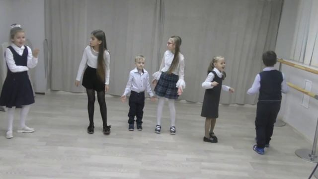 Отрывной Календарь. Евгений Клюев. Сказка - театральная студия "Эврика" Адрес - https://akterkyrs.r смотреть онлайн