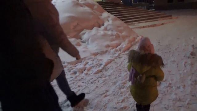 В КИНО НА " ЛЁД - 2" /// В ПИЦЦЕРИИ /// 22.02.20. смотреть онлайн