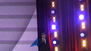 Тодес и Марина Девятова и Мето́дие  Бужо́р - Представь себе весь этот мир,Анастасия Макеева - В море