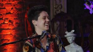 Ana Carinhanha - Programa Levanta! 7ª Temporada - Mariposa