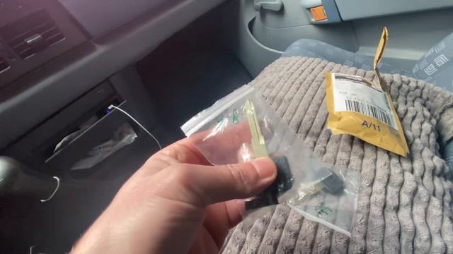 Продолжаем работать на бусе. Изготовление ключей на спринтер. смотреть онлайн