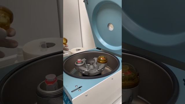 Запускаем центрифугу для изъятия плазмы из крови #prpтерапия #плазмотерапия