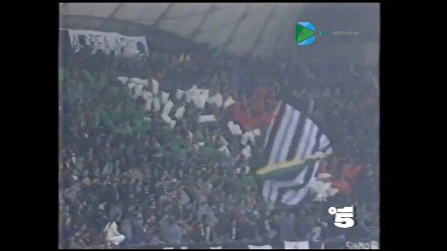 UEFA Champions League 1995/1996 Promo Canale 5 Glasgow Rangers - Juventus смотреть онлайн