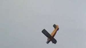 Мертвая петля на Ан-2. Браво летчикам!!!