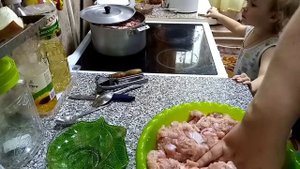 Готовим три блюда из кролика, очень вкусная домашняя колбаса из кролика без нитритной соли! Часть 1