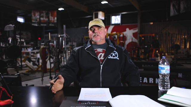 The One Thing That Makes A Great Coach | elitefts.com смотреть онлайн