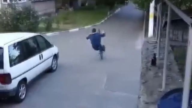 Неудачный дроп с 15 ступеней смотреть онлайн