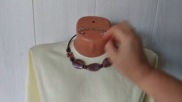 Как старые бусы превратились в новые комплекты. Переделка для Светланы из Мурманской области. смотреть онлайн