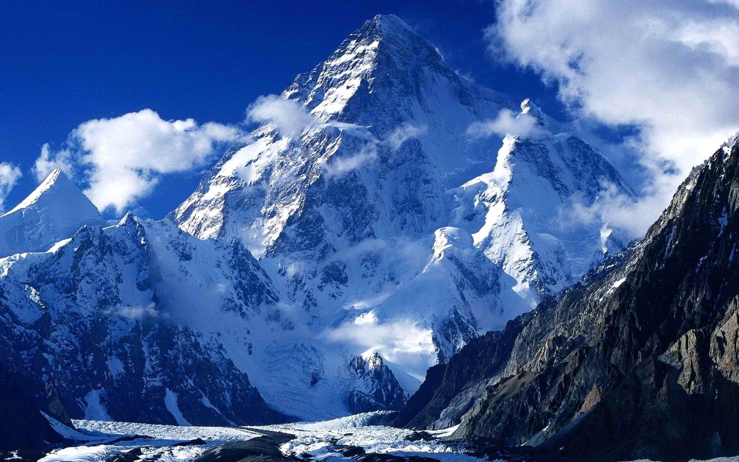 Картинки высокие горы. Гималаи Эверест Джомолунгма. Нанга Парбат гора. Хан Тенгри гора. Гора Нанга Парбат фото.