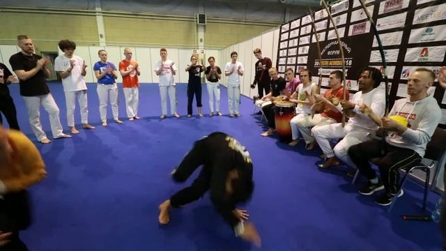 Mestre Tico, Mestre Gaiola, Mestre Piolho é CM Janaina International forum Capoeira in Siberia 2018 смотреть онлайн
