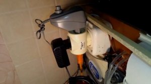 Мой самодельный инкубатор с выводом 90%