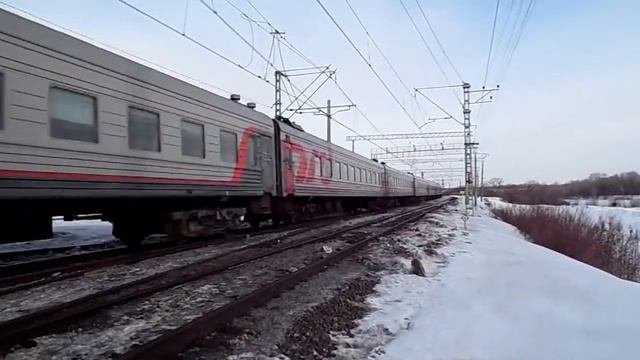 ЧС7-246 с поездом Владивосток-Пенза смотреть онлайн