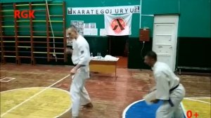 Тамэшивари проба сил тамэсивари в карате ломаем доски на экзамене сдача нормативов по карате