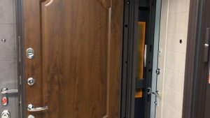 Входная дверь Бульдорс Термо-100 (видео без озвучки)