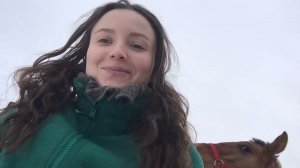 Живем одни в деревне. Жеребёнок отнял шапку. Что нового на хозяйстве