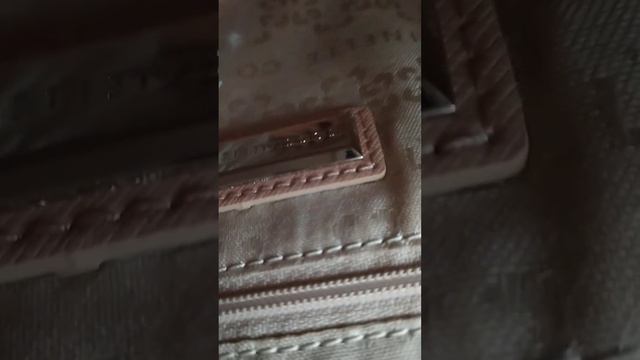 my life is moment. @coccinelle bag смотреть онлайн