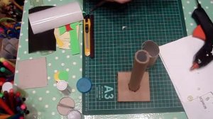 Елена Кубрина Делаем светофор из картона для детей.