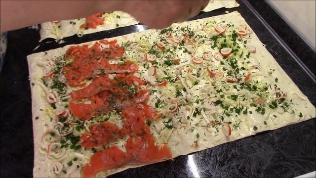 Роллы из лаваша с красной рыбой и крабовыми палочками просто тают во рту! смотреть онлайн