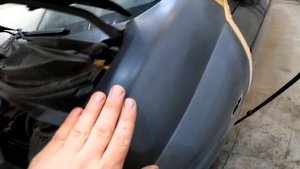 Исправляю МАТОВОЕ крыло в глянец. Как и чем подготовить к перелакировке элемент автомобиля.