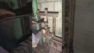 Ниссан жук замена шаровой опоры и сайлен блоков!