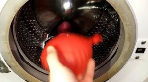 Experiment - Orbeez Water Balloon - in a Washing Machine - Centrifuge/ water beads