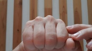 Как узнать сколько дней в месяце по руке