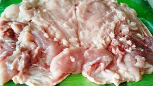 Руляда из курицы с черносливом