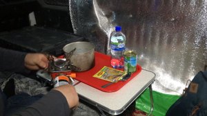 Суп-письмо ночью в машине в лесу. самодельный #автодом #вэнлайф