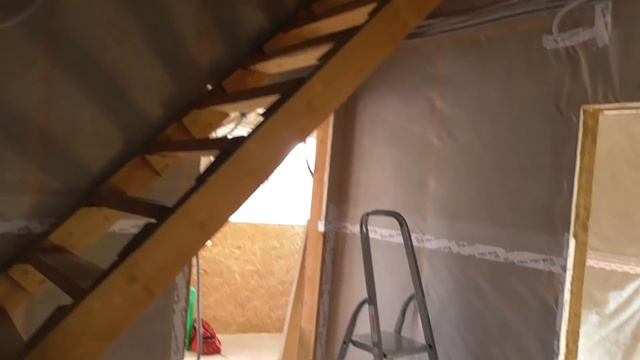 Монтаж труб в каркасном доме. СНТ Радуга. День 32. смотреть онлайн