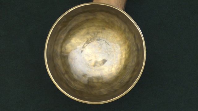 Поющая чаша Full Moon 20 см Соль 210 Гц смотреть онлайн