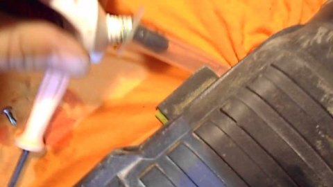 Как смазать редуктор перфоратора без разборки