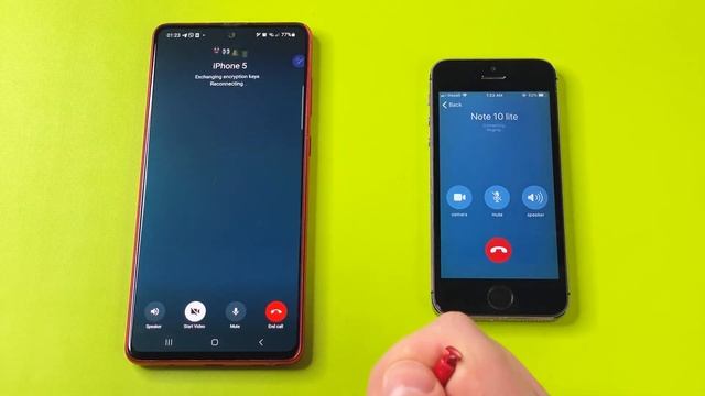 Apple iPhone 5s vs Samsung Galaxy S10 Note WhatsApp & Telegram Incoming & Outgoing Voice Calls смотреть онлайн