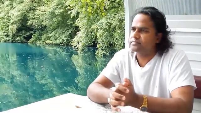 Сомия Ачарья на Голубых озерах смотреть онлайн