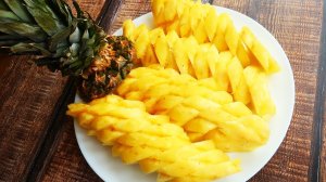 КАК ПОЧИСТИТЬ АНАНАС И РАЗРЕЗАТЬ КРАСИВО НА ПРАЗДНИЧНЫЙ СТОЛ