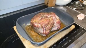 Ветчина в духовке. Простой рецепт.