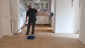 Покрытие пола маслом. Паркетные работы Новосибирск.