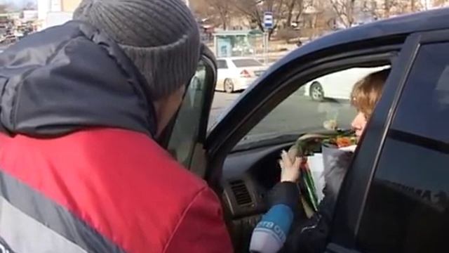 На Авангарде водитель не позволил закончить манёвр своему оппоненту смотреть онлайн
