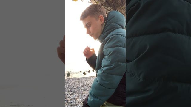 Монолог мозга «личности» о пустоте. Про состояние здесь и сейчас. Про внимание и любовь