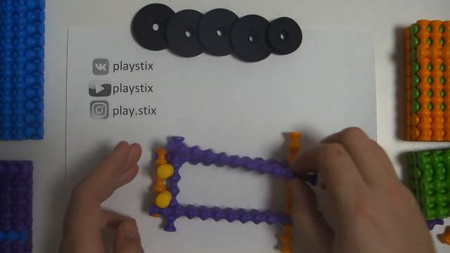 Две машинки из конструктора "Строительные палочки" смотреть онлайн